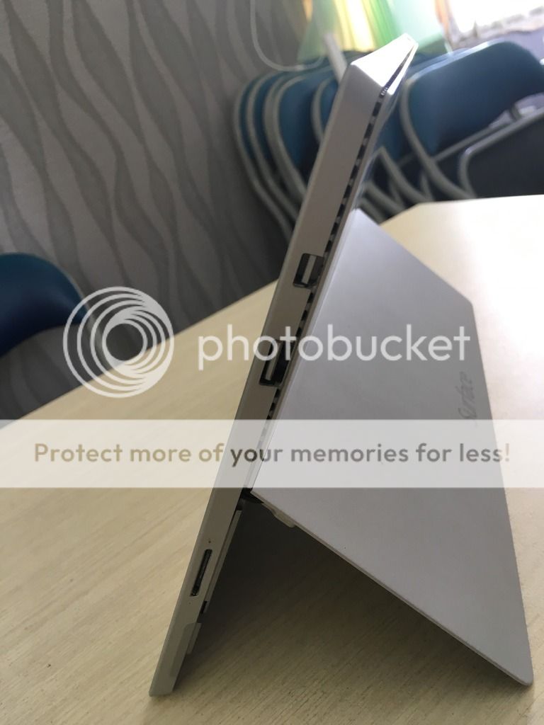 Bán Surafce Pro Cori 5, Ram 8G, SSD 256, FullBox 99% kèm Type Cover - 9